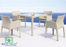 BÀN GHẾ CAFE NHỰA GIẢ MÂY MT2A112