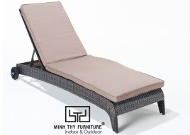 GHẾ HỒ BƠI NHỰA GIẢ MÂY 437