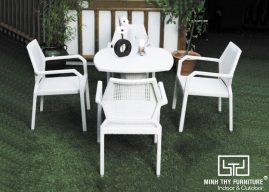 BÀN GHẾ CAFE NHỰA GIẢ MÂY MT2A141